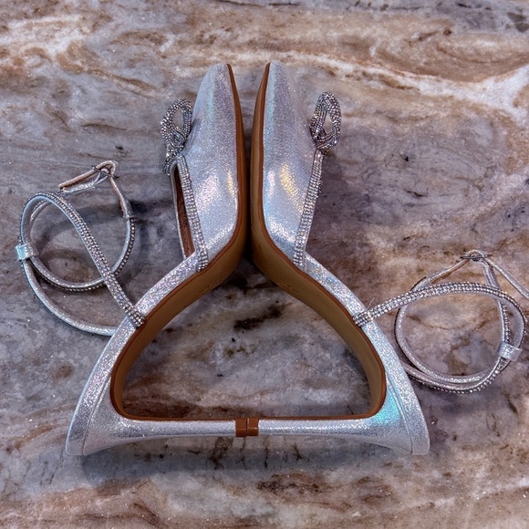 Women’s BCBGeneration Annesse pumps- Size 7 - Picture 9 of 11